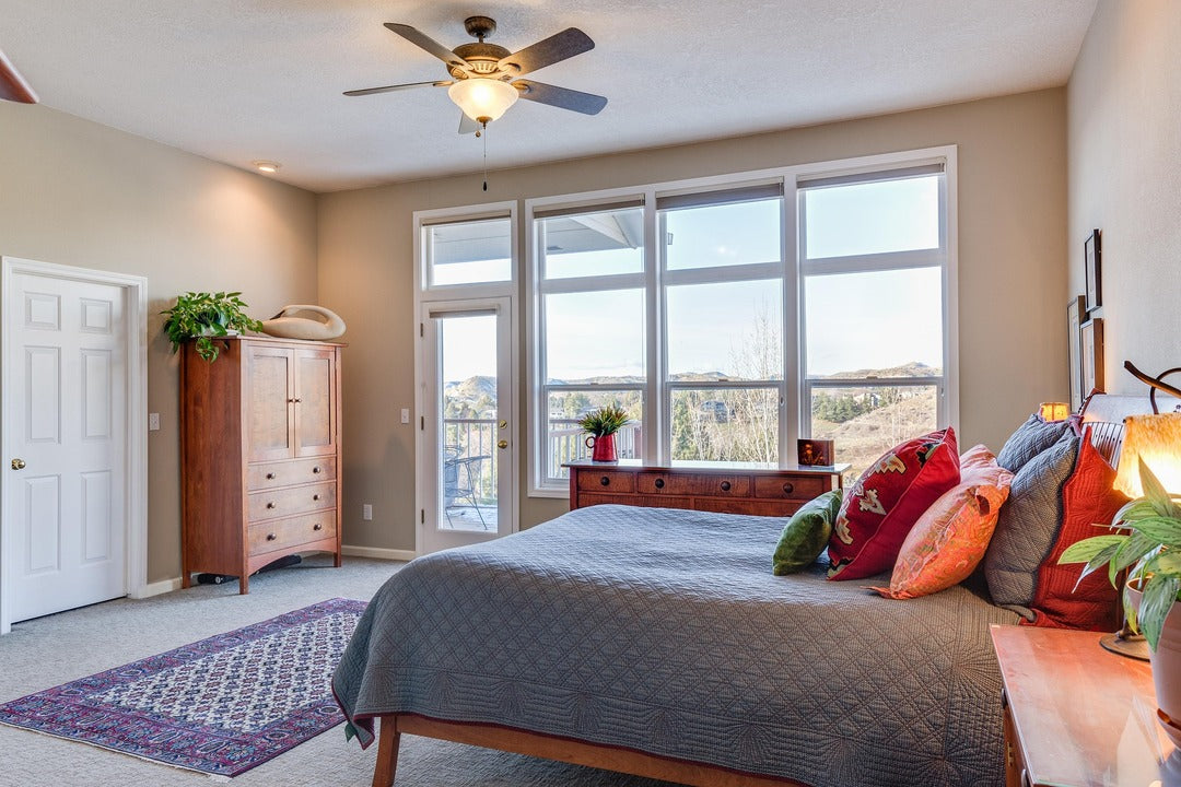 Bedroom Furniture Set