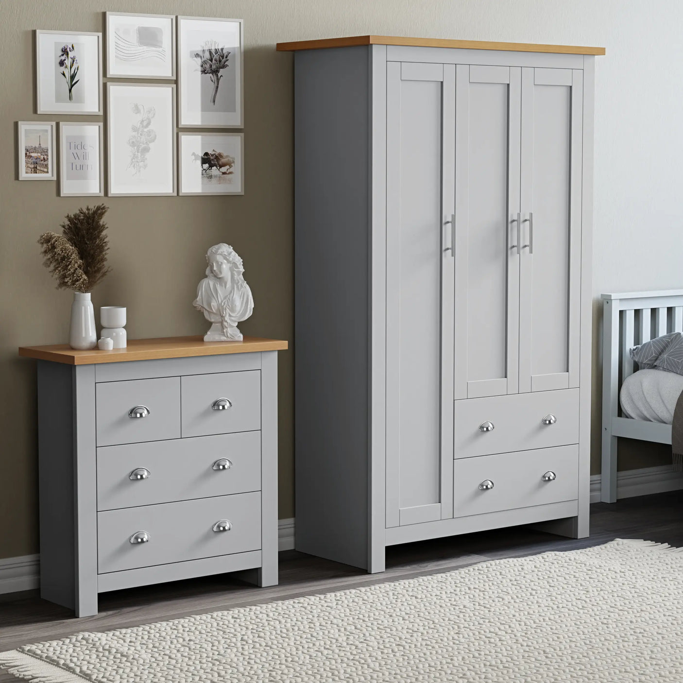 Shaker 2 Door Wardrobe, 4 Chest of Drawers - Bedroom Set