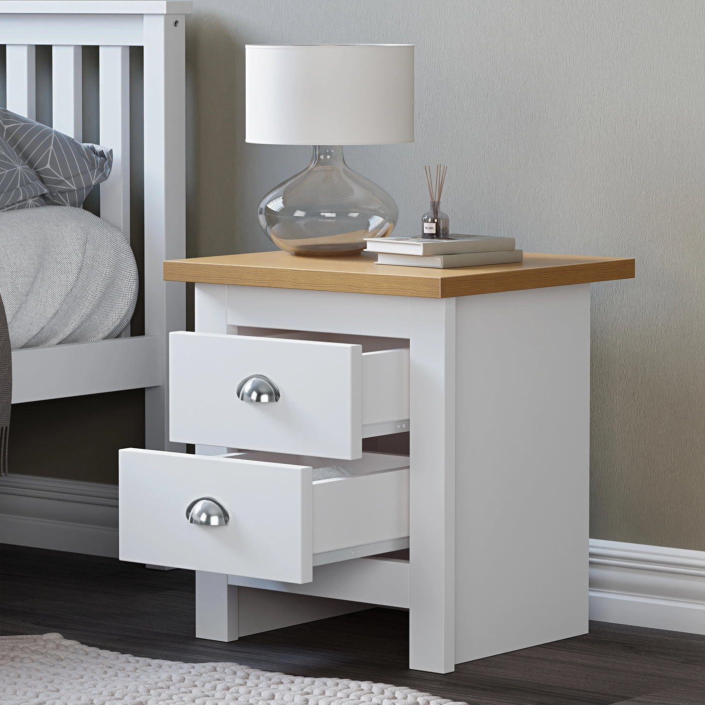 Shaker 4 Piece Bedroom Set - Wardrobe and Chest of Drawers