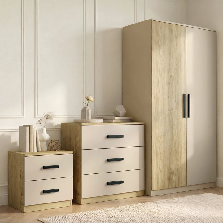 [Oak Cashmere] Blythe bedroom furniture set with two-tone design combining oak bodies and cashmere drawer fronts
