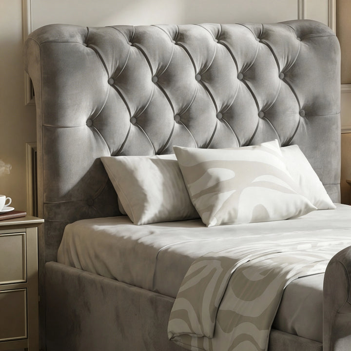 [Single | Grey] Close detail of Chesterfield storage bed tufted headboard with pillows in light grey velvet
