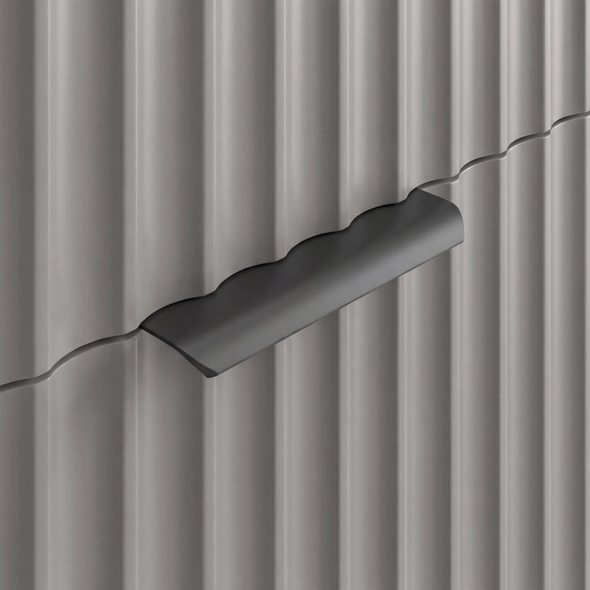 Flutrina Painted 3 Drawer Chest of Drawers with Metal Legs