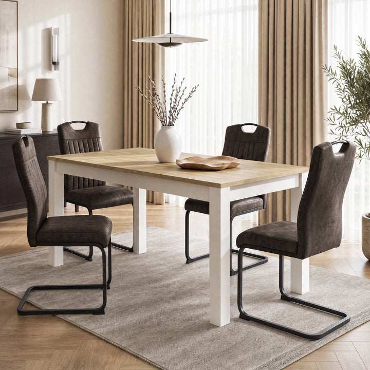 [140cm | Light Oak] Closed 140cm extendable table with four brown chairs, light light-oak top, vase, wooden tray and cream-white frame.