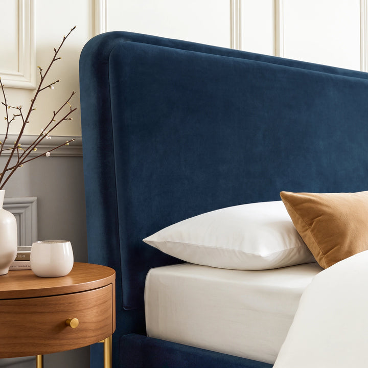 [Double | Blue] Closeup of 10cm thick sandwich headboard with 6cm thick padding upholstered with soft velvet