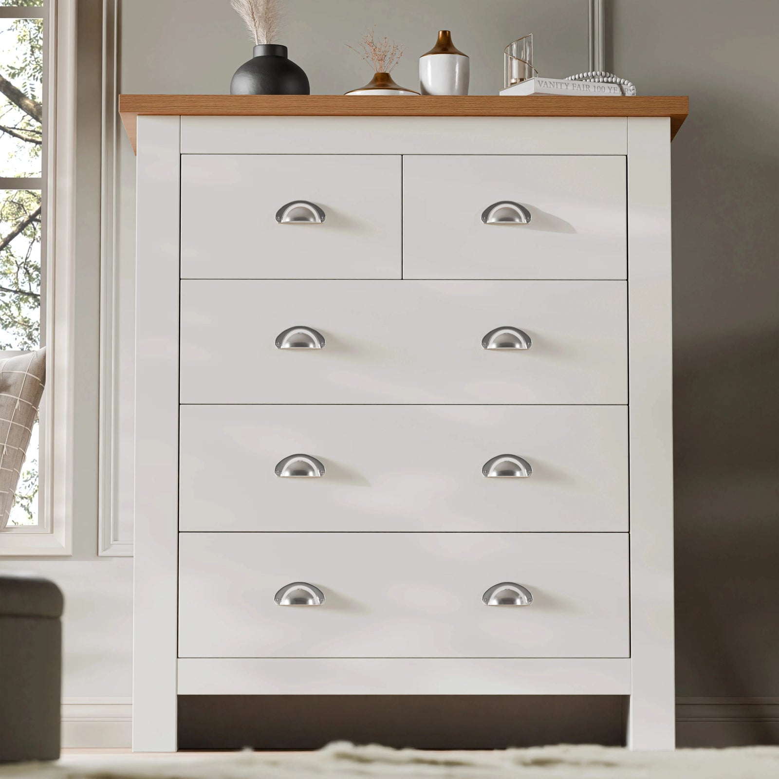 [White] Shaker 5 drawer chest with oak top, cup handles and 2-over-3 panel fronts on plinth base